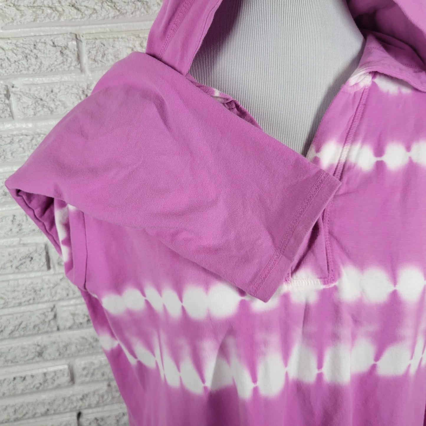 Isaac Mizrahi Live QVC Womens Sweatshirt 1X Plus Hoodie Pockets Purple Tie Dye