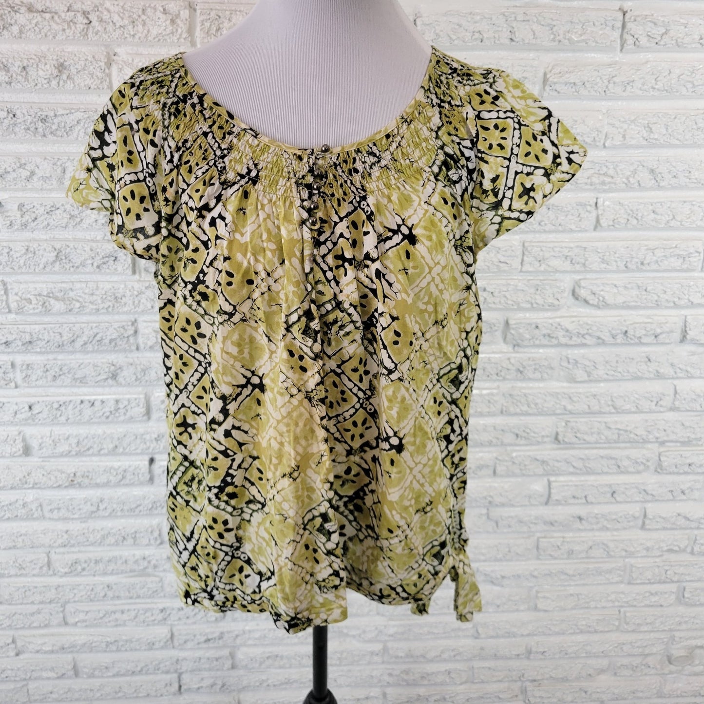 Apt 9 Women's Top XL Green Black Geometric 100% Cotton Smocked Tied Hem Blouse