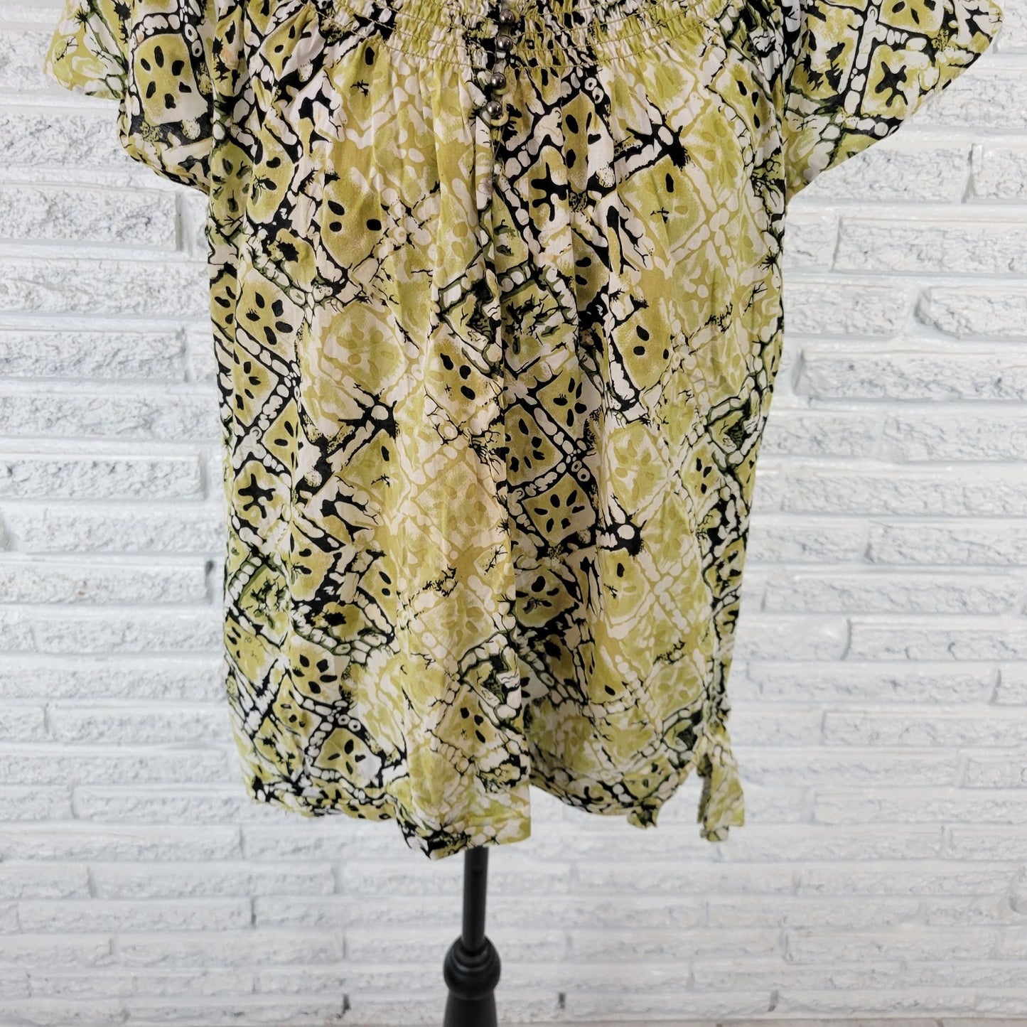 Apt 9 Women's Top XL Green Black Geometric 100% Cotton Smocked Tied Hem Blouse
