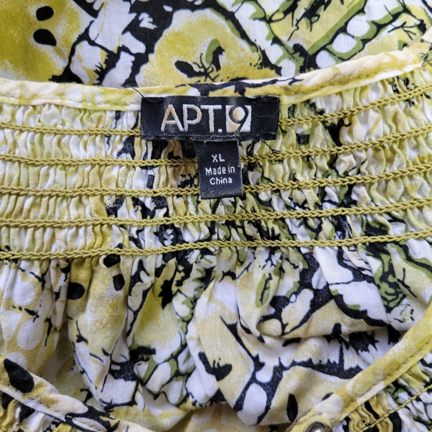 Apt 9 Women's Top XL Green Black Geometric 100% Cotton Smocked Tied Hem Blouse