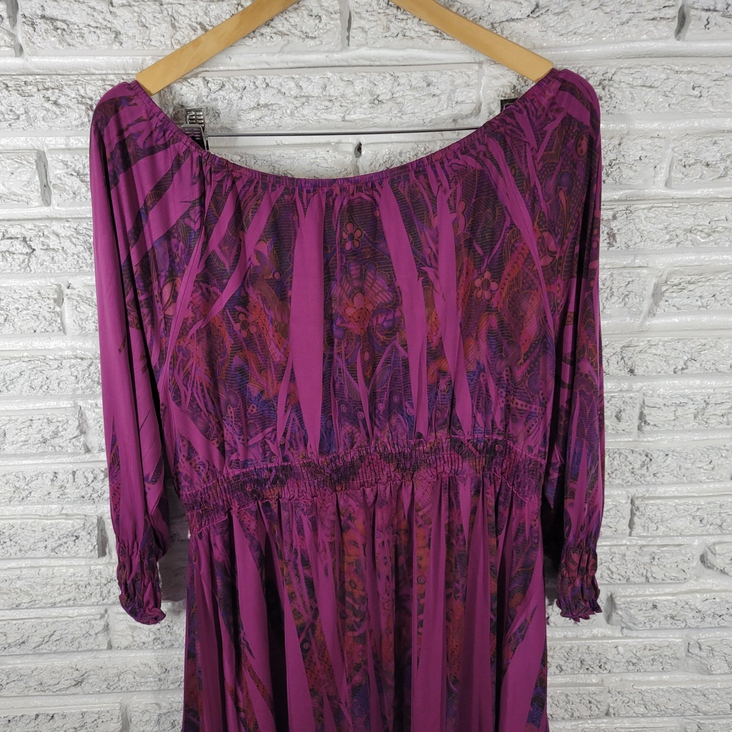 Live Let Live Womens Top XL Tunic Cinched 3/4 Sleeve Purple Laser Cut Shark Bite