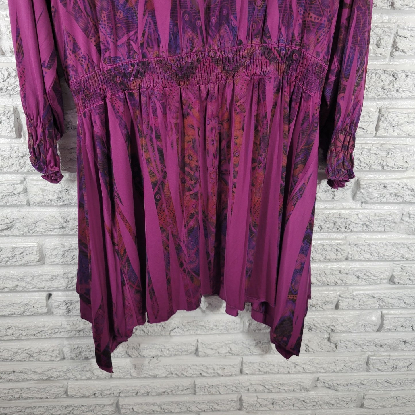 Live Let Live Womens Top XL Tunic Cinched 3/4 Sleeve Purple Laser Cut Shark Bite