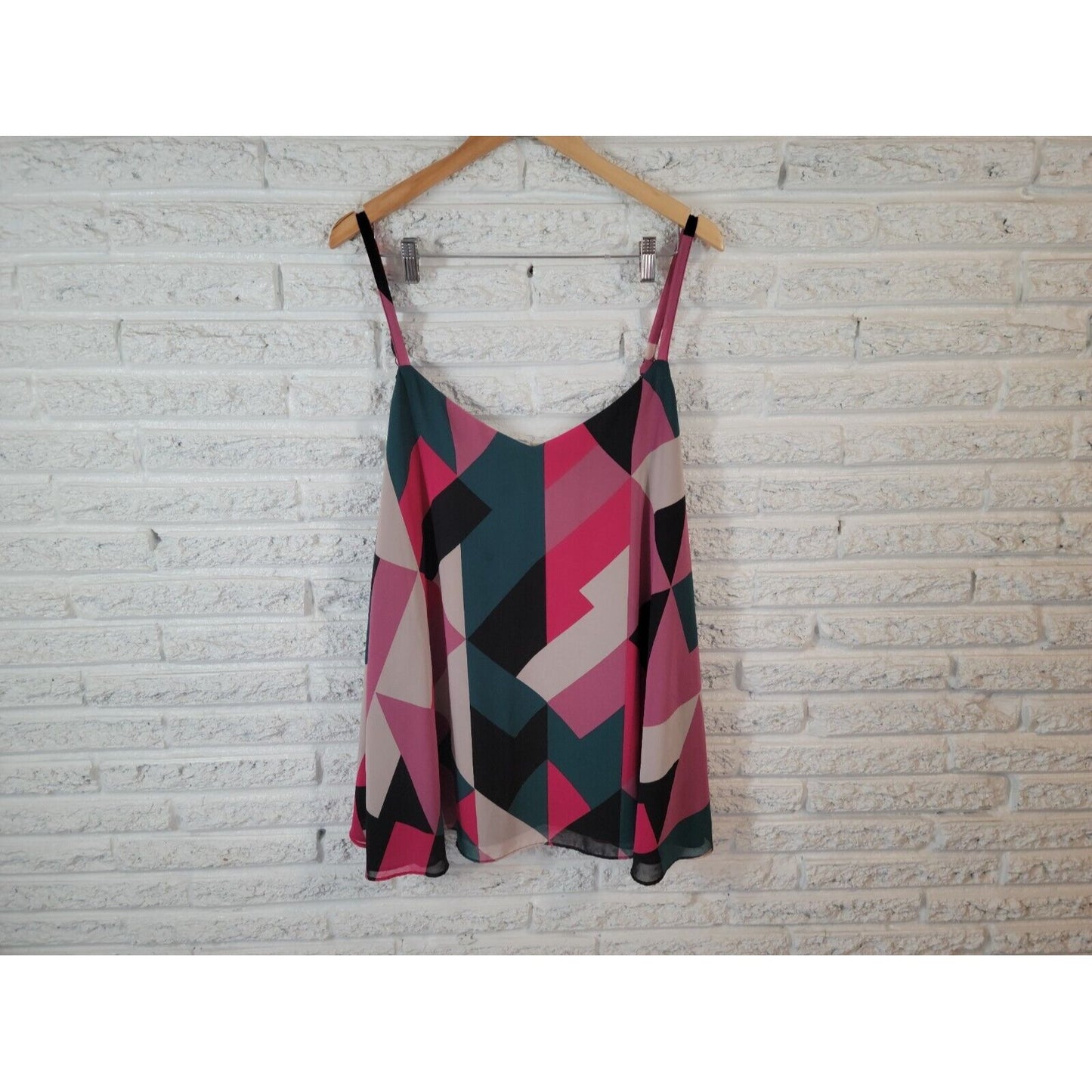 Torrid Women Top 4 4X Plus Swing Cami Pink Geometric Adjustable Spaghetti Sheer