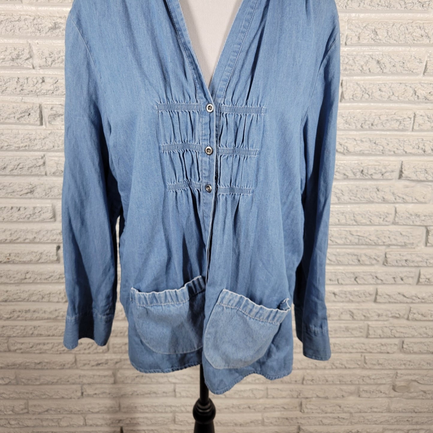 Chicos Additions Womens Top 3 Standard XL Blue Chambray Pockets Cotton Pleated