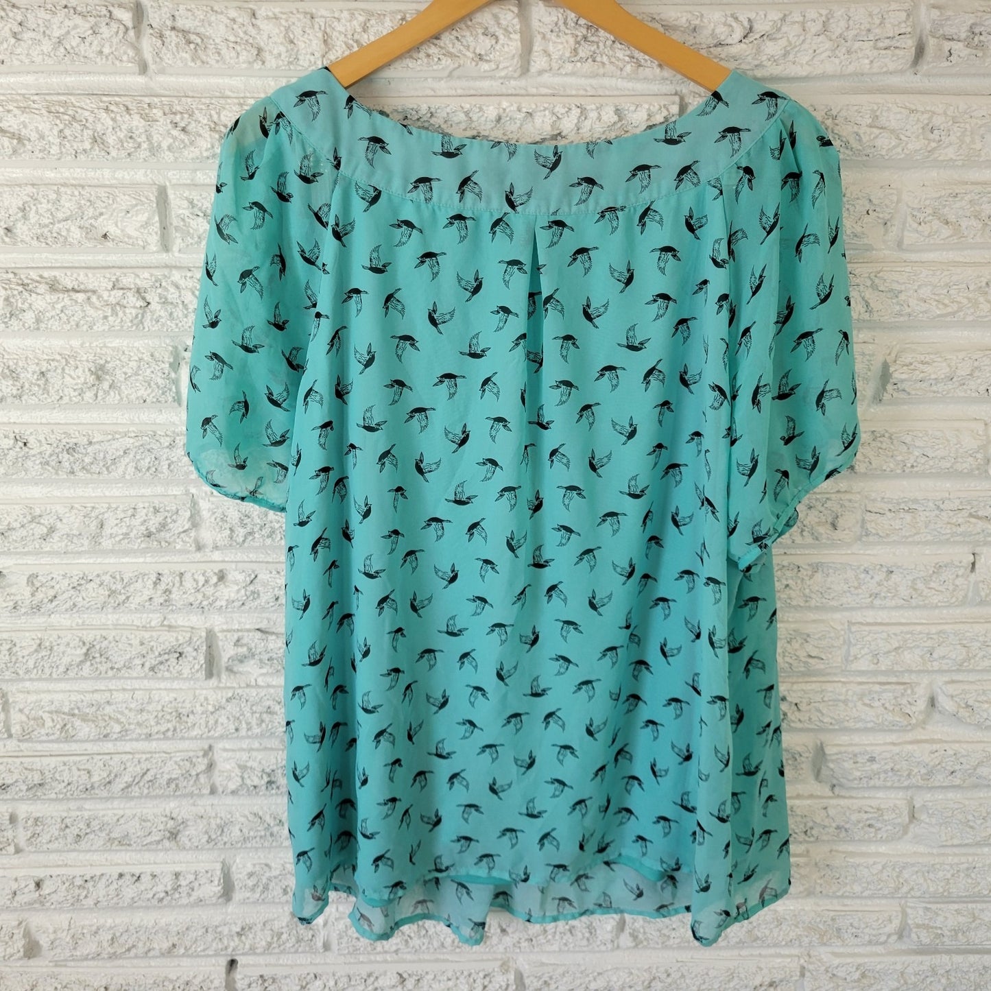 Sara Michelle 3X Plus Size Top Blue Sheer Bird Print Pleated Tunic Lined Blouse