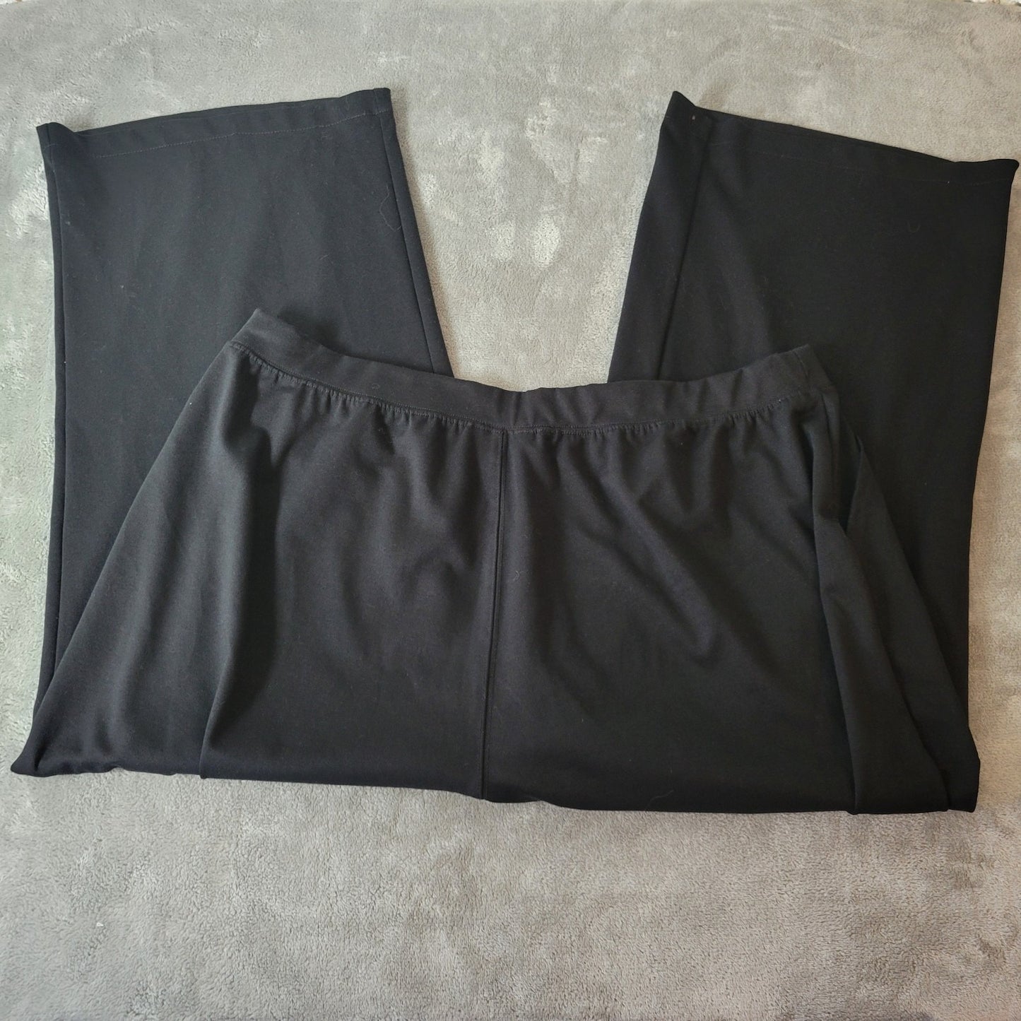 Woman Within Womens Pants 26W Plus Capri Pull On Pleated Black Poly Blend Pocket