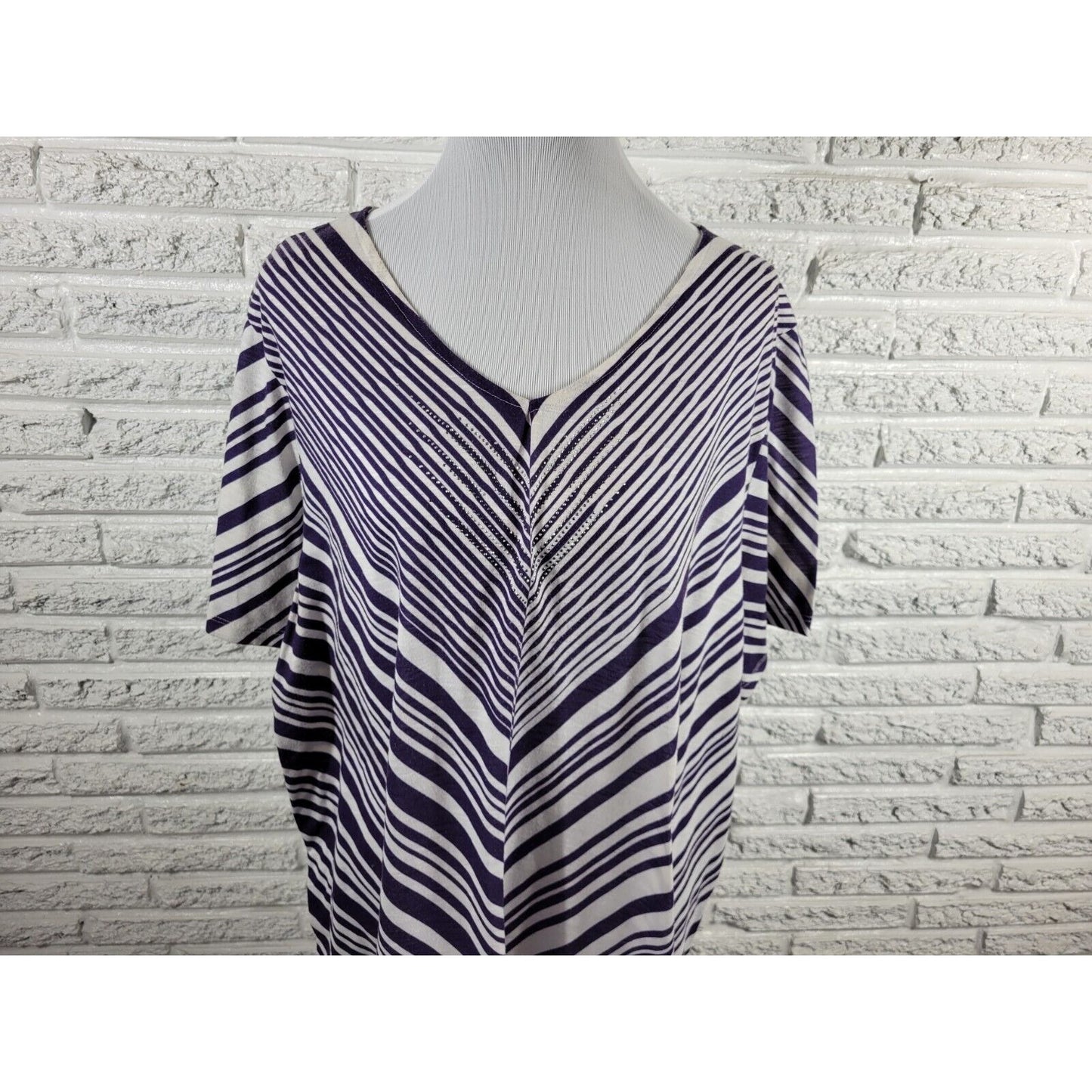 Catherines Womens Top 2X Plus Tunic Short Sleeve Purple Stripe Studded Polyester