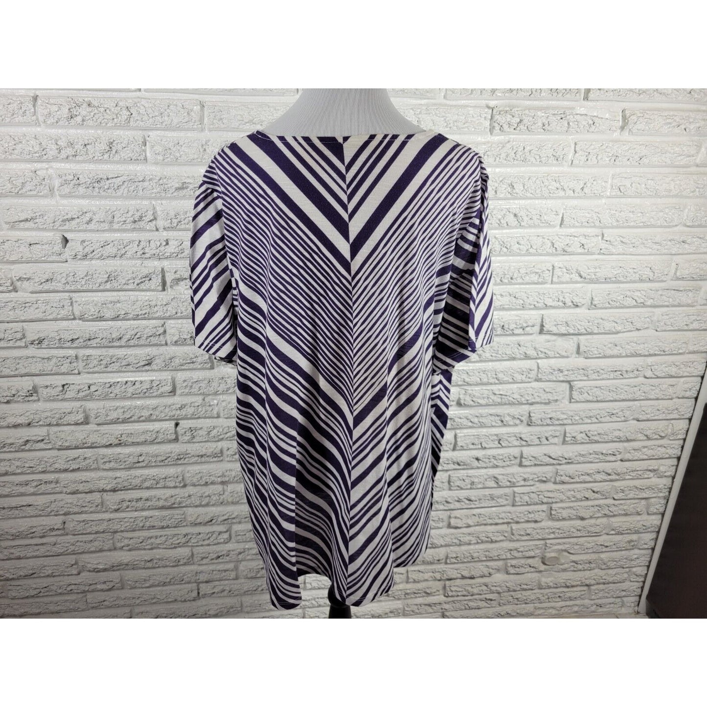 Catherines Womens Top 2X Plus Tunic Short Sleeve Purple Stripe Studded Polyester