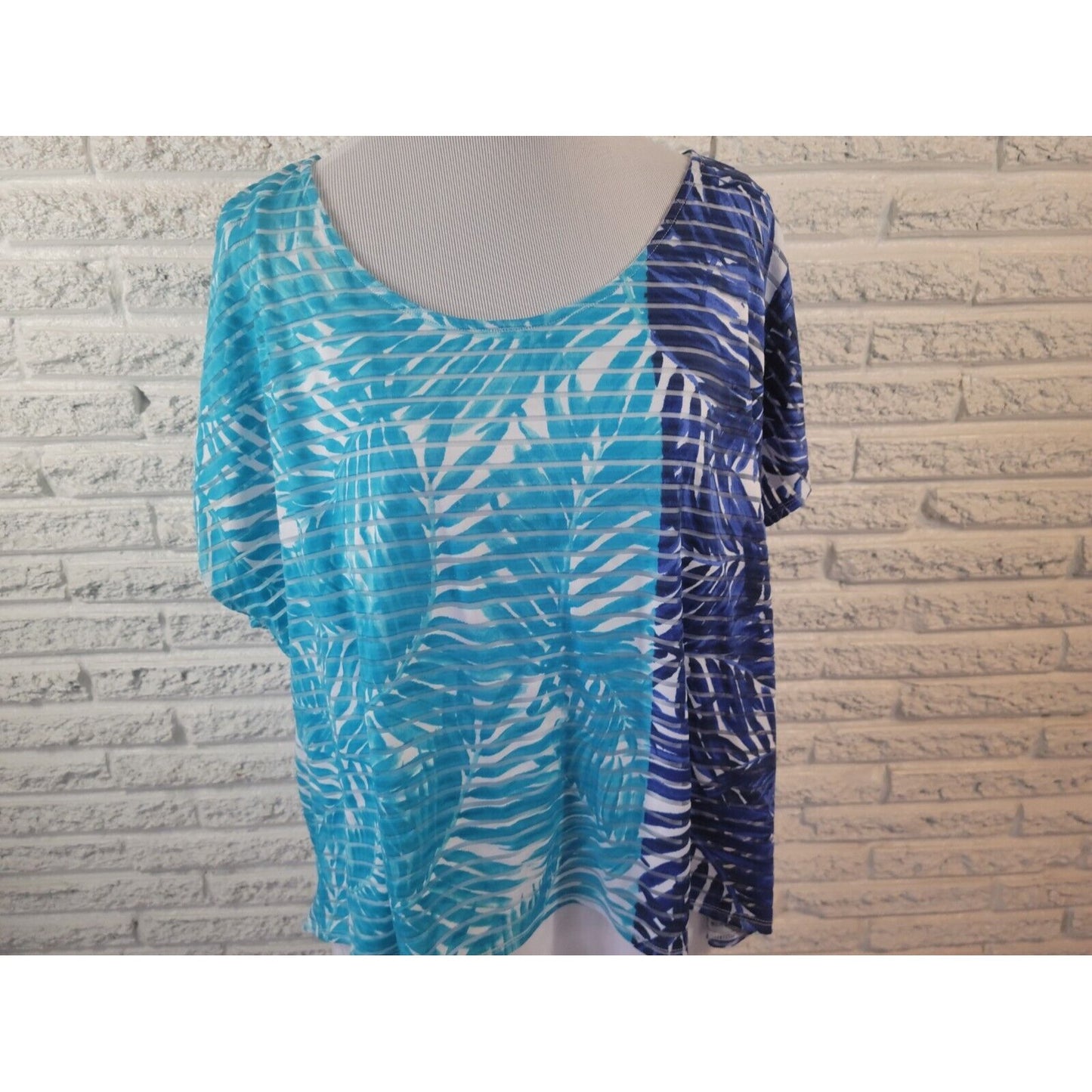 Ruby Rd Womens Top 1X Cap Sleeve Blue Floral Asymmetric Casual Laser Cut Lined