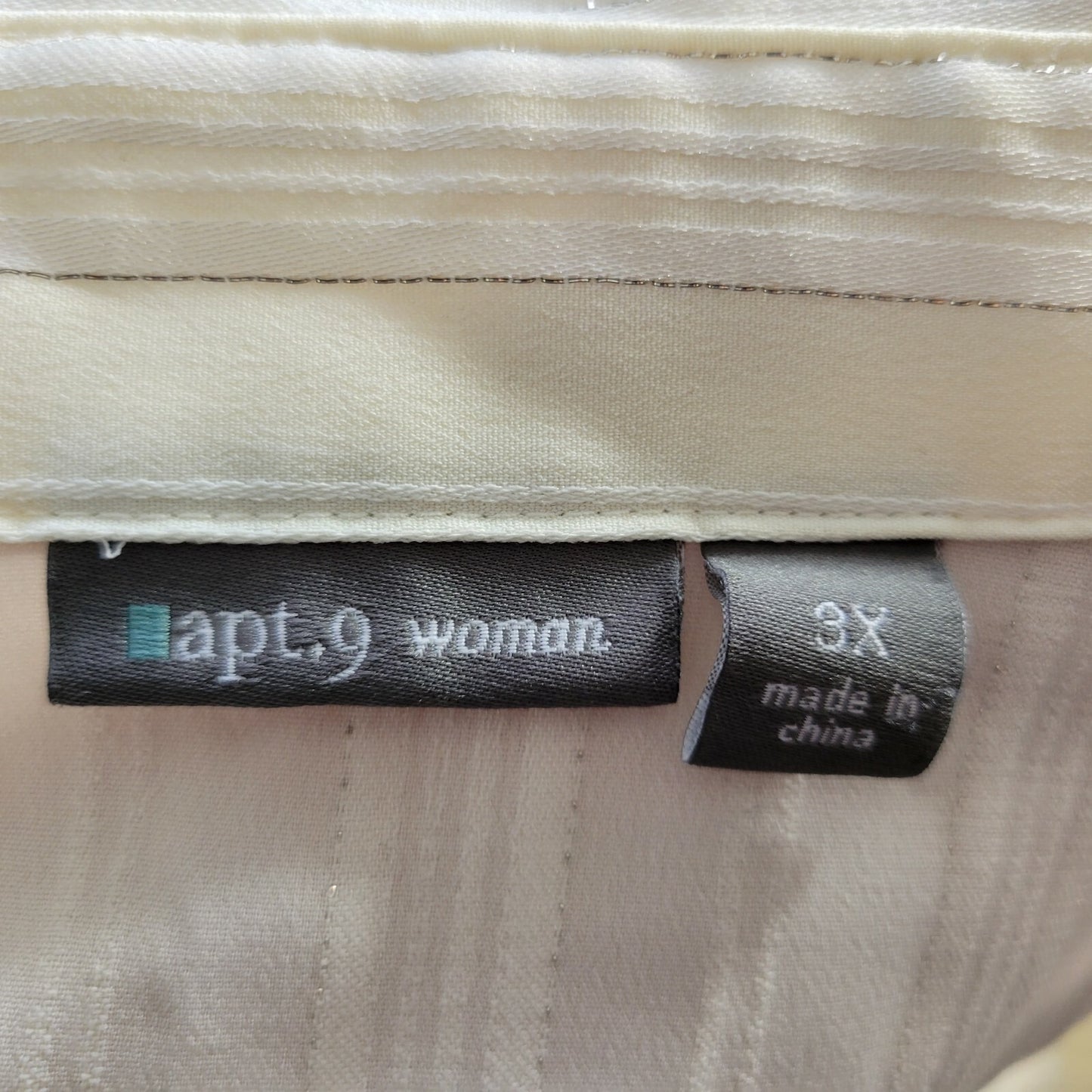 Apt 9 Womens Shirt 3X Plus Button Up Long Sleeves White Striped Metallic Office