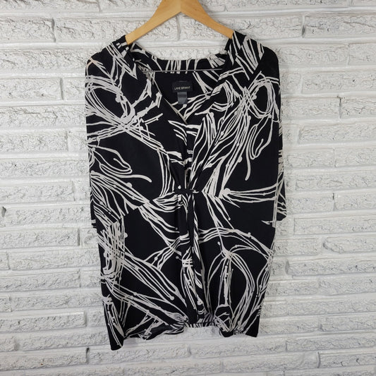 Lane Bryant Women's 22/24 Plus Top Blouse Black Geometric Stretch V-Neck Office
