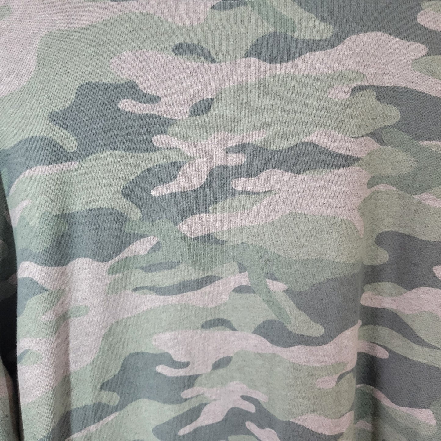 Time Tru Women Top 3XL 22 Plus Sweatshirt Green Gray Camouflage Comfy Activewear