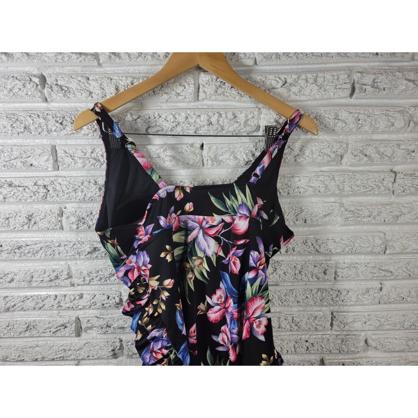Croft Barrow Women Swimsuit 18 One Piece Adjustable Spaghetti Strap Black Floral