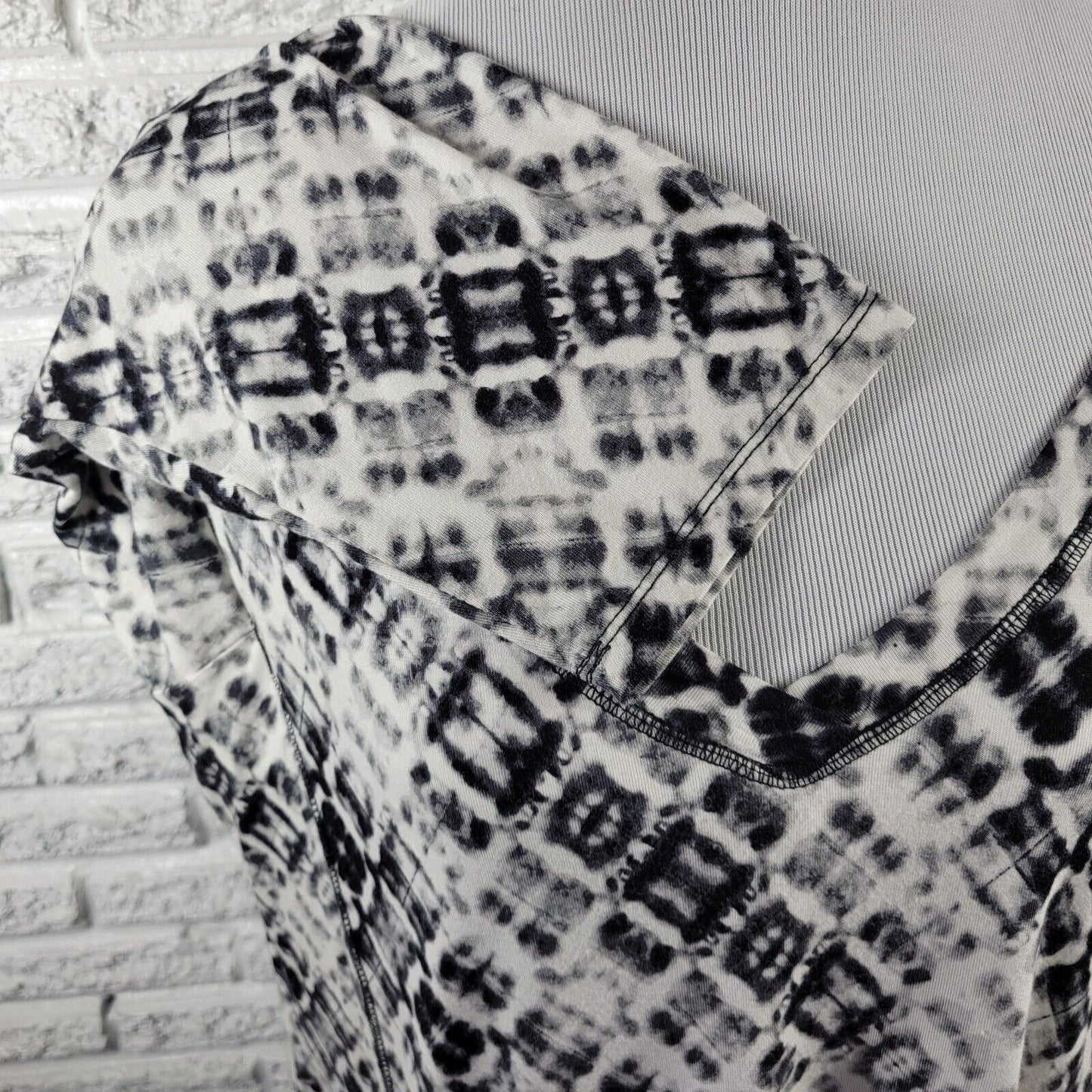 Rose Olive Womens Top 1X Plus Tunic 3/4 Sleeve Black White Tie Dye Rayon Spandex