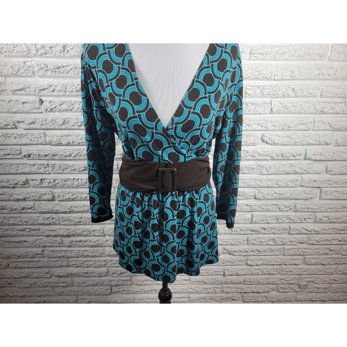 Apt 9 Women's XL Blouse Top Blue Geometric Sash Buckle V-Neck Long Sleeve