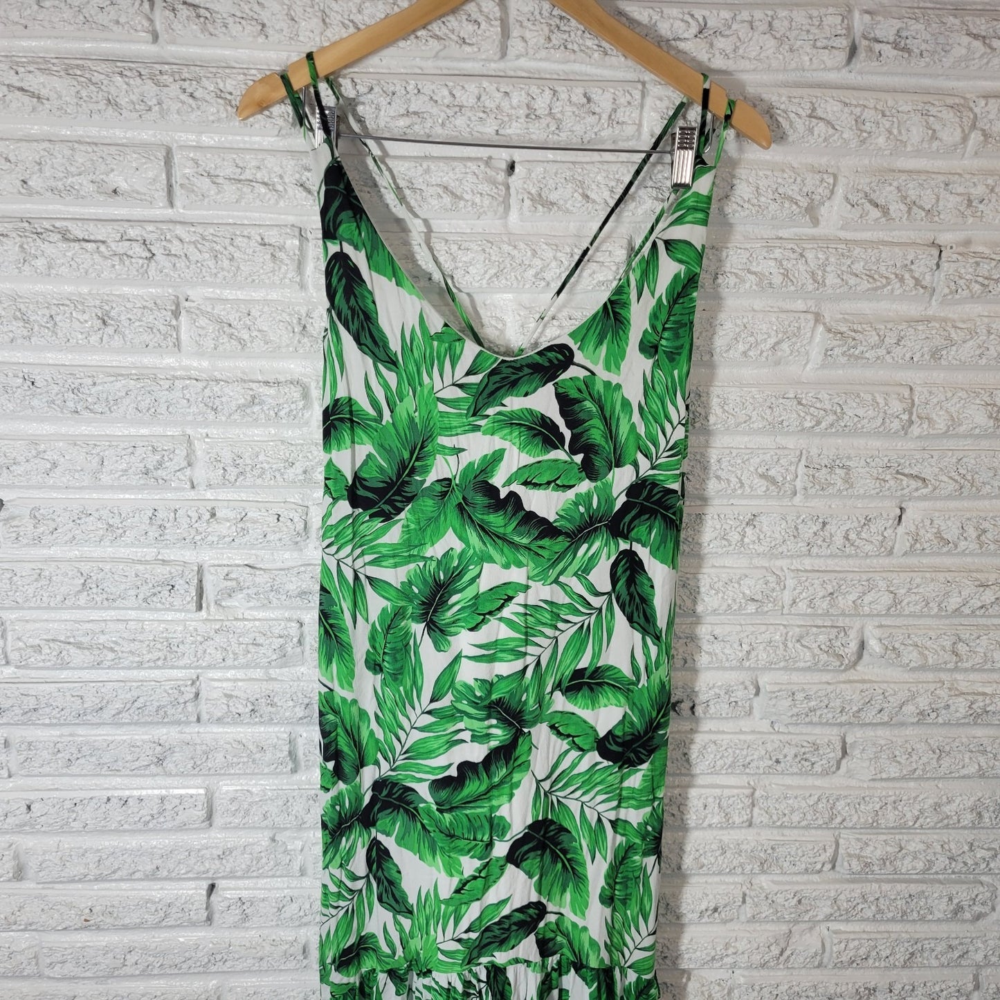 Scoop Women Dress XL 16 8 High Low Spaghetti Strap Green Floral Criss Cross Back
