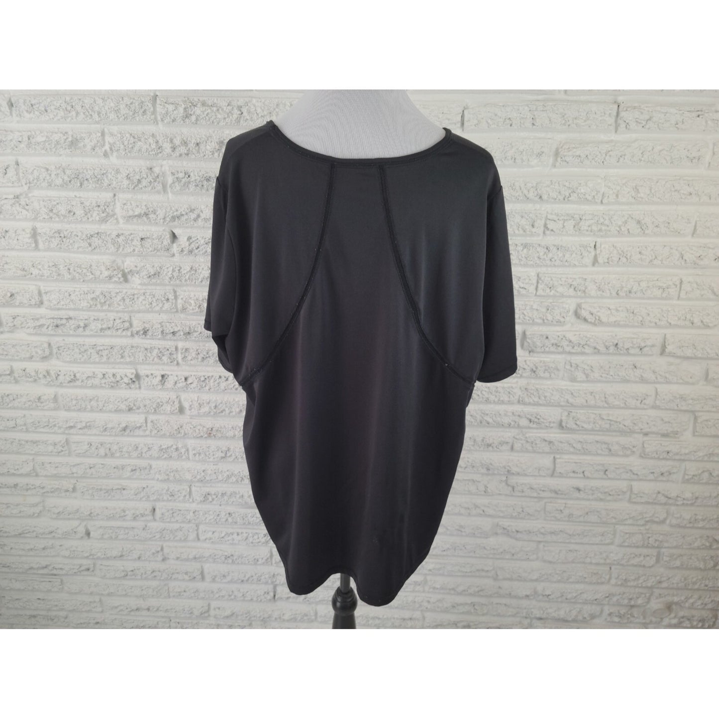Catherines Womens Shirt 1X Plus Tee Athletic Mesh Strip Black Polyester Blend