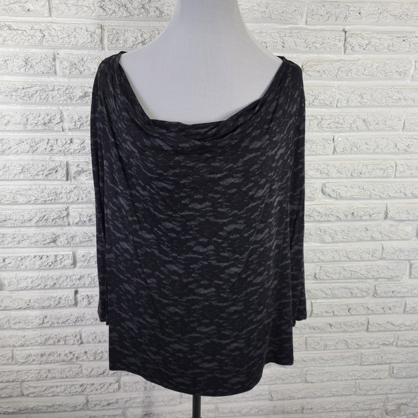 Michael Kors 2X Plus Size Top Black Watercolor Knit Boat Neck 3/4 Sleeve Blouse
