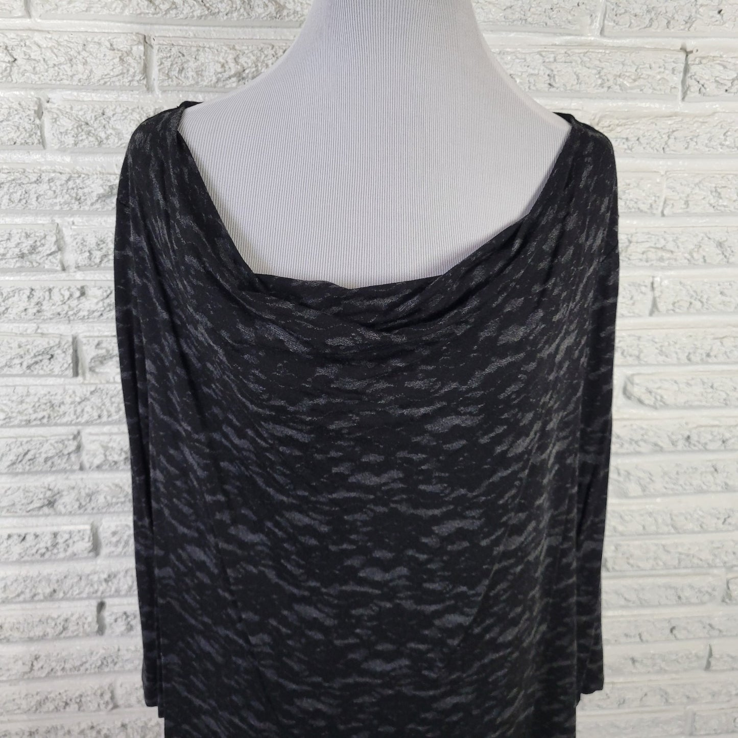 Michael Kors 2X Plus Size Top Black Watercolor Knit Boat Neck 3/4 Sleeve Blouse