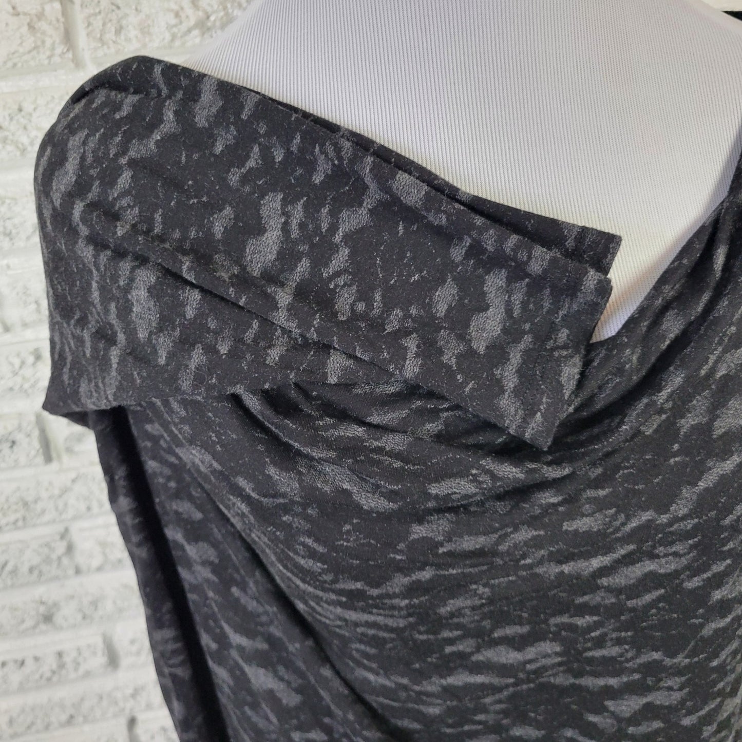 Michael Kors 2X Plus Size Top Black Watercolor Knit Boat Neck 3/4 Sleeve Blouse