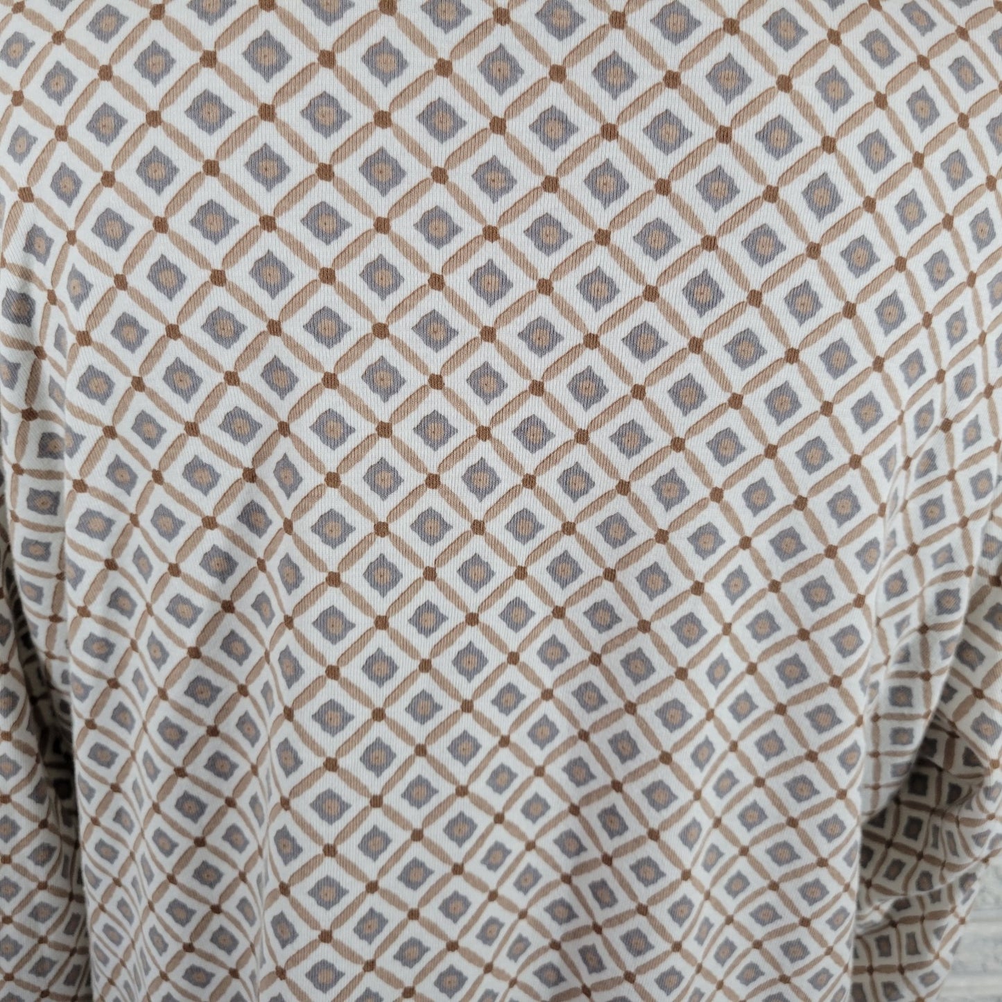 Croft Barrow Womens Top Extra Large XL Tee Long Sleeve Gray Tan Geometric Cotton