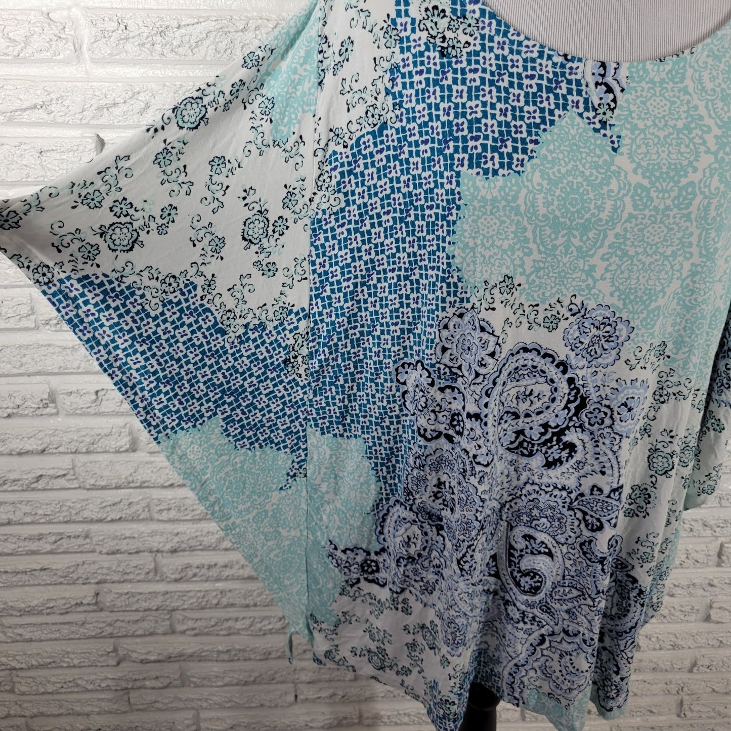 Croft Barrow Womens Top 2X Plus Tunic Batwing Sleeve Blue Floral Side Ties Comfy