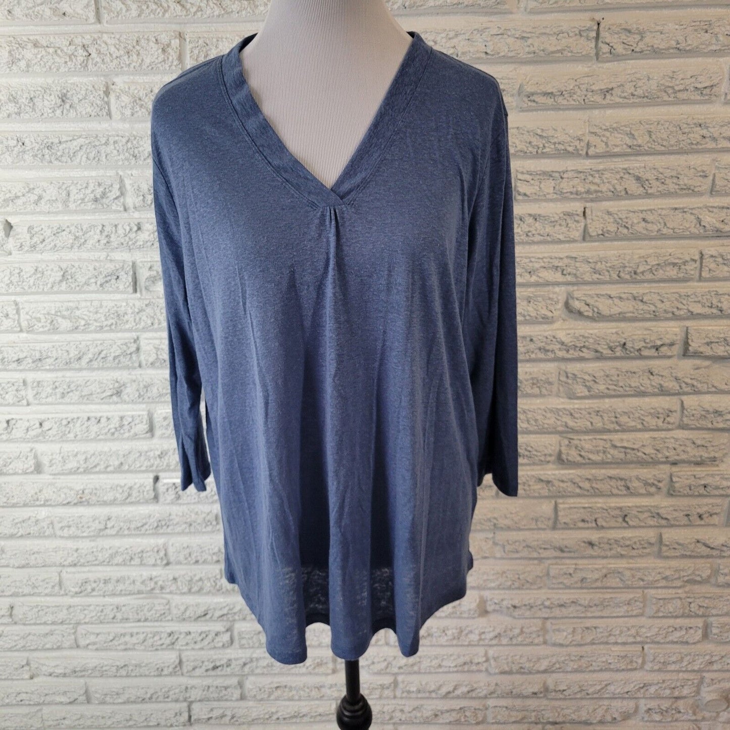 Orvis Womens Top Extras Large XL 3/4 Sleeve Blue Lightweight Linen Polyester