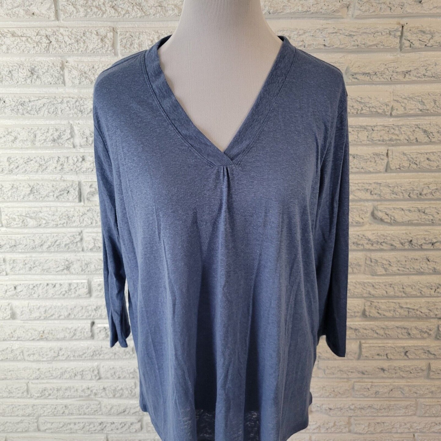 Orvis Womens Top Extras Large XL 3/4 Sleeve Blue Lightweight Linen Polyester