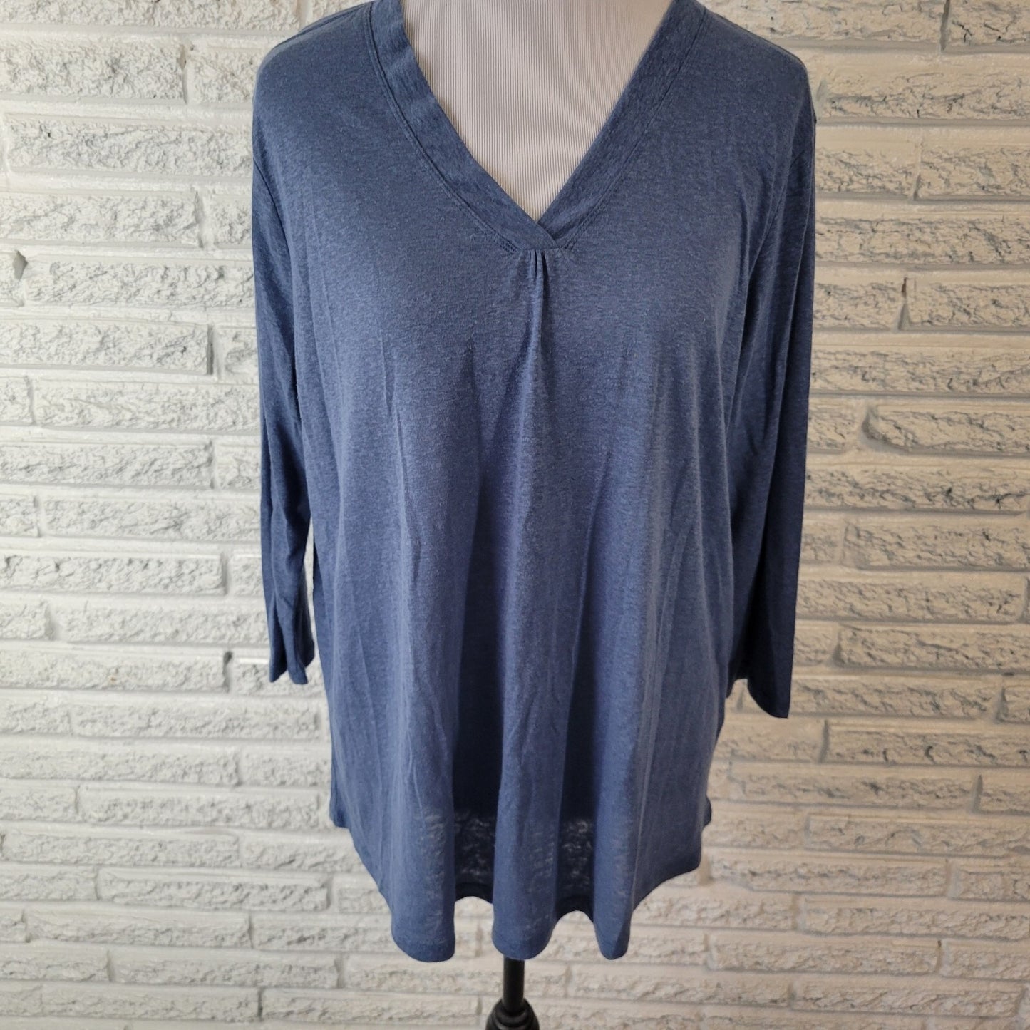 Orvis Womens Top Extras Large XL 3/4 Sleeve Blue Lightweight Linen Polyester