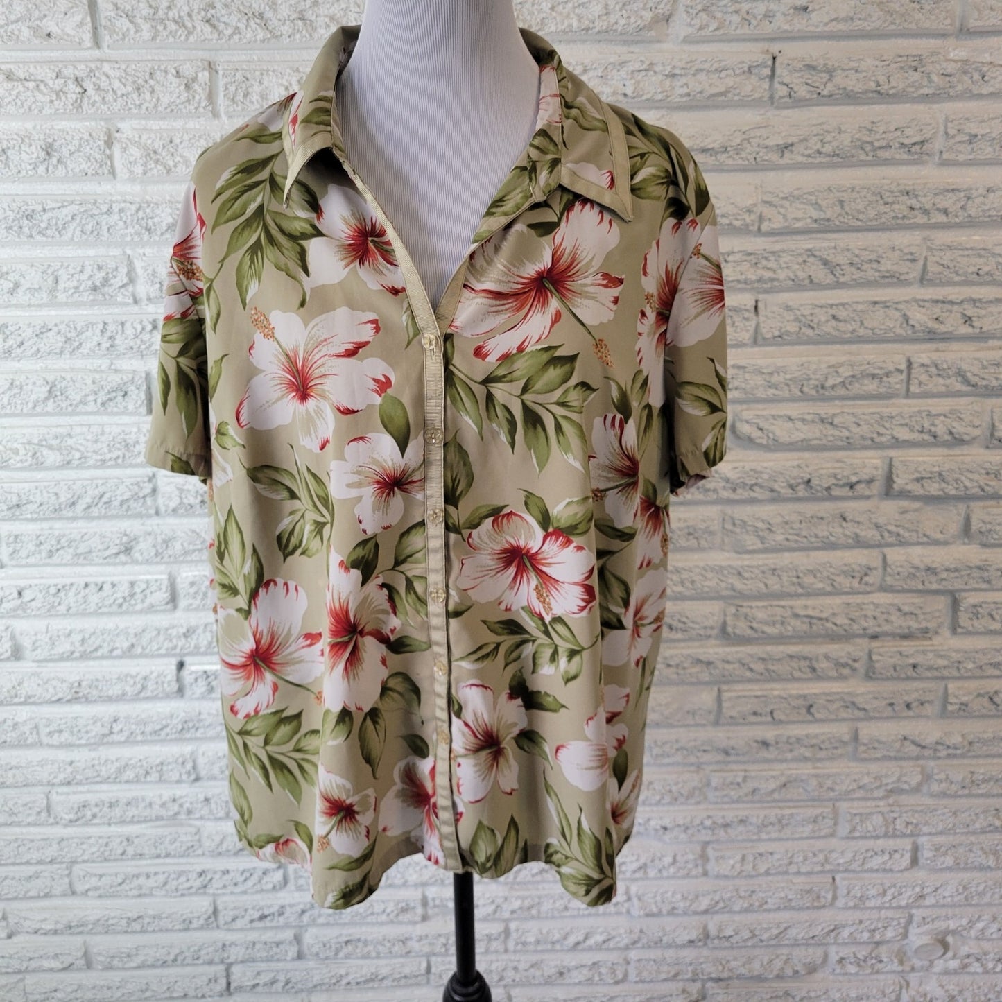Judith Hart Womens Top 20W Plus Short Sleeve Button Up Green Floral Lightweight
