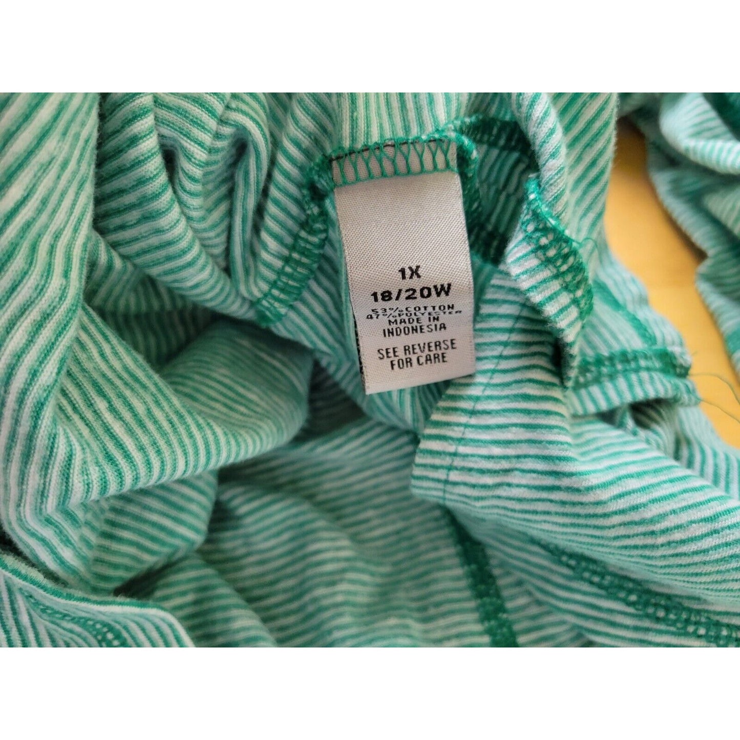 Catherines Womens Swim Coverup 1X 18W 20W Hoodie 3/4 Sleeve Pockets Green Stripe