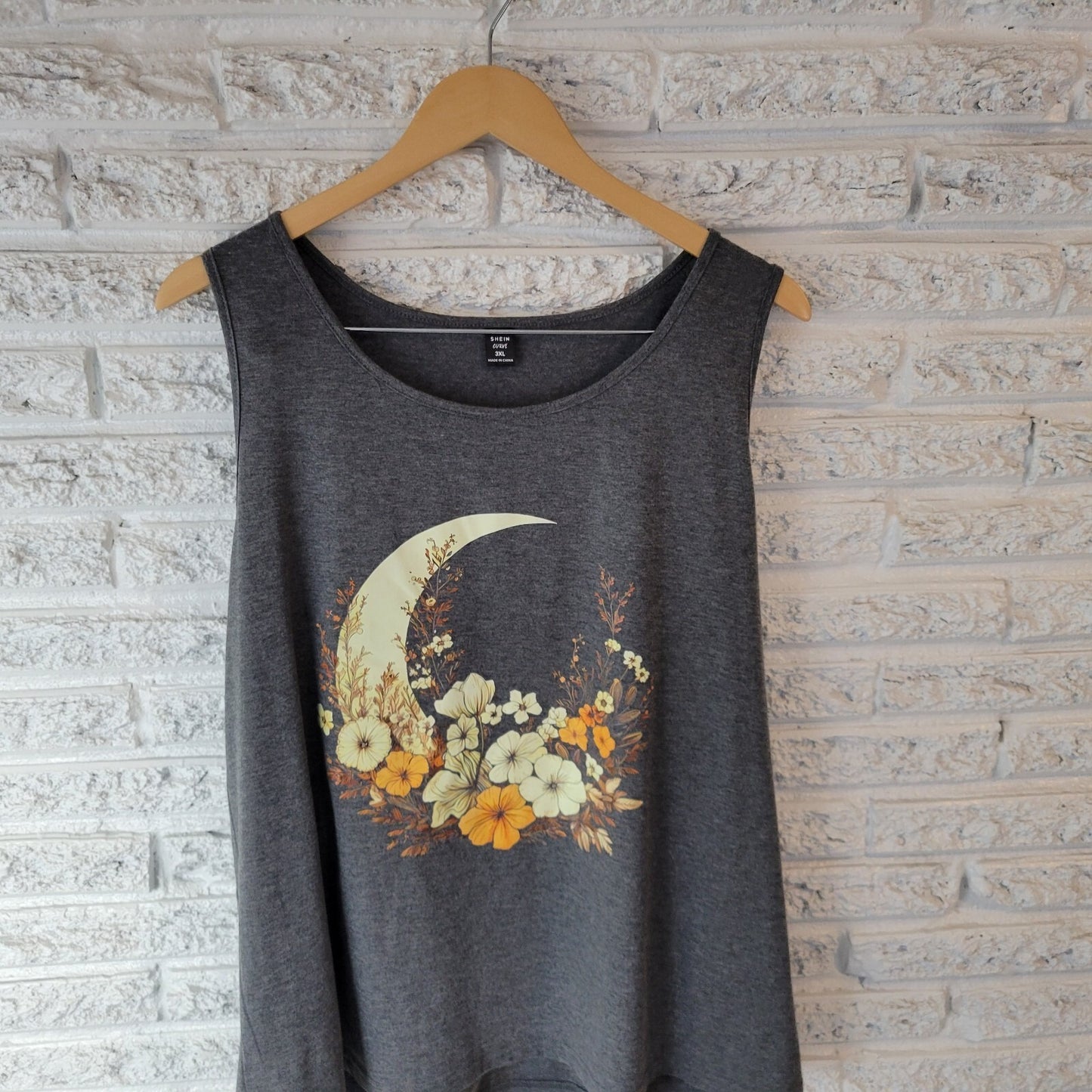 Shein Curve Womens Top 3XL Tank Racerback Crescent Moon Gray Floral Lightweight