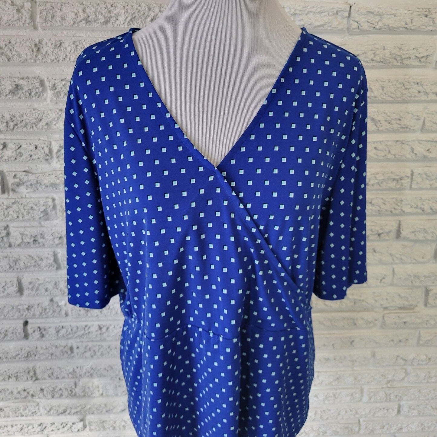Liz Claiborne Womens Top Extra Large Blue Tiny Squares Poly Blend Lightweight