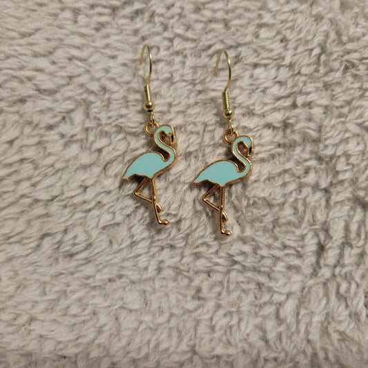 Flamingos Blue Womens Earrings One Pair Gold Tone Hanging Dangle Fish Hook