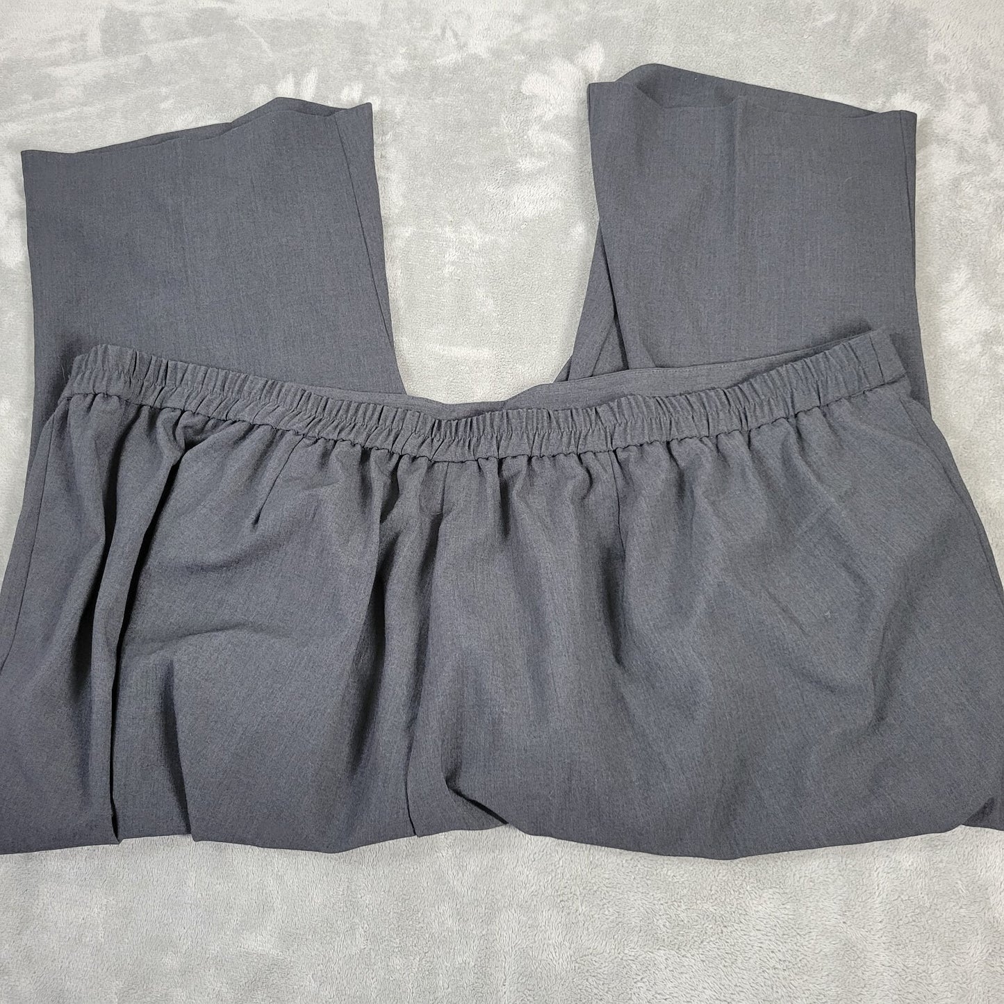 Catherines Womens Pants 4X Plus Refined Capri Pull On Gray Office Poly Blend