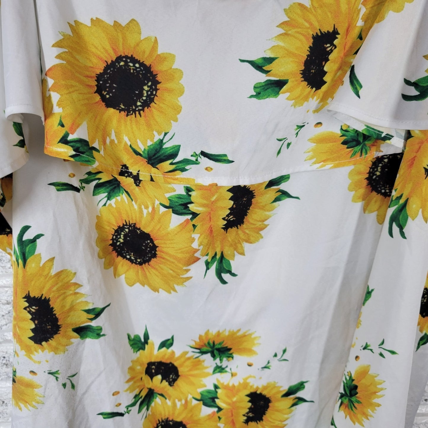 Rose Gal Womens Top 5X Plus Cold Shoulder Adjustable Straps Yellow Sunflowers