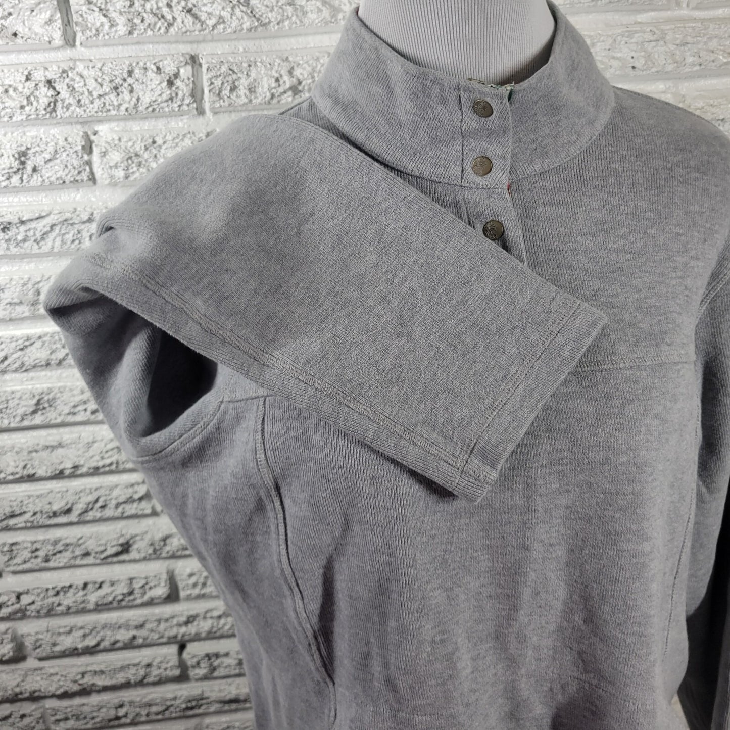 Tommy Bahama Women Sweatshirt Extra Large XL Jacket Gray Pockets Snap Up Comfy