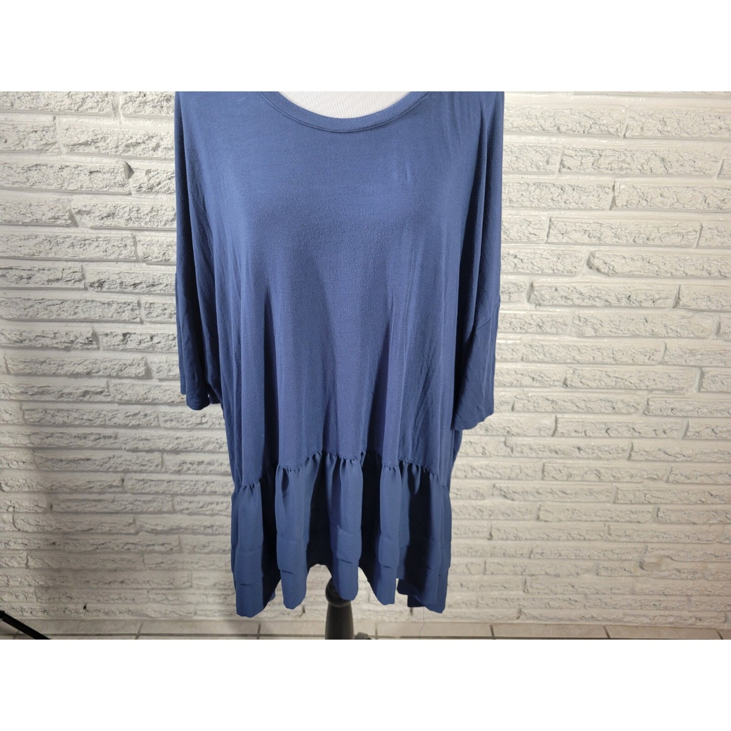 Roamans Womens Top 3X Plus Short Sleeve Blue Chiffon Hem Ruffle Rayon Blend