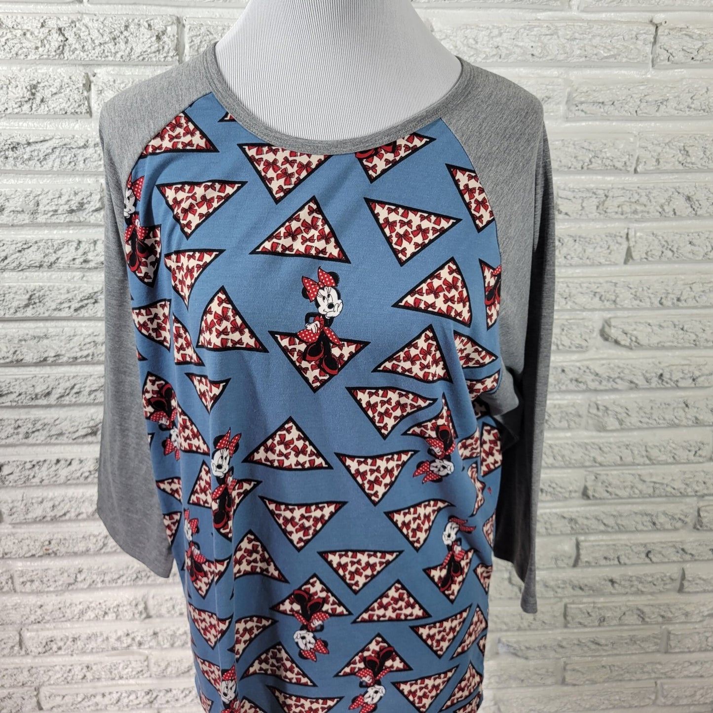 Lularoe Womens Top 2XL Plus Tee Raglan Sleeve Minnie Mouse Blue Red Poly Blend