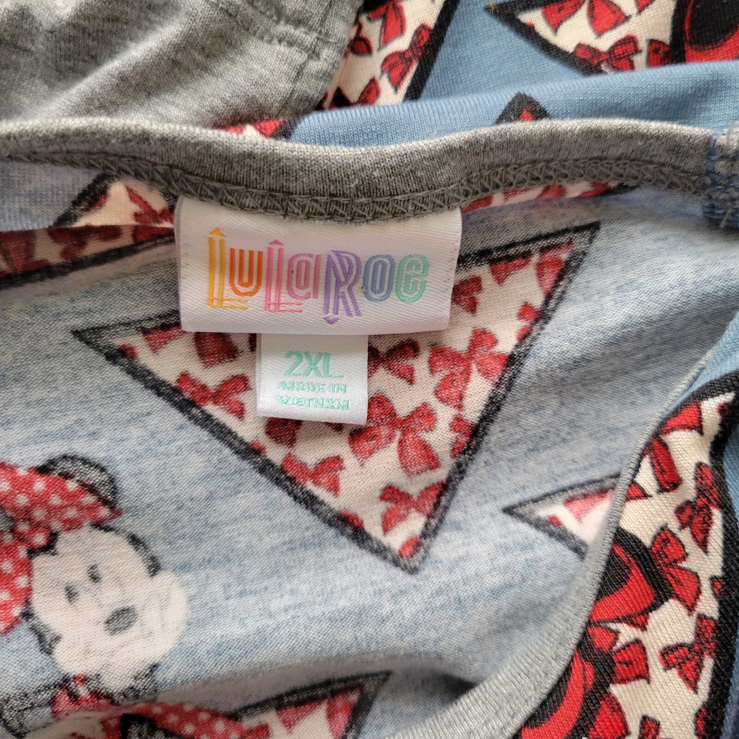 Lularoe Womens Top 2XL Plus Tee Raglan Sleeve Minnie Mouse Blue Red Poly Blend