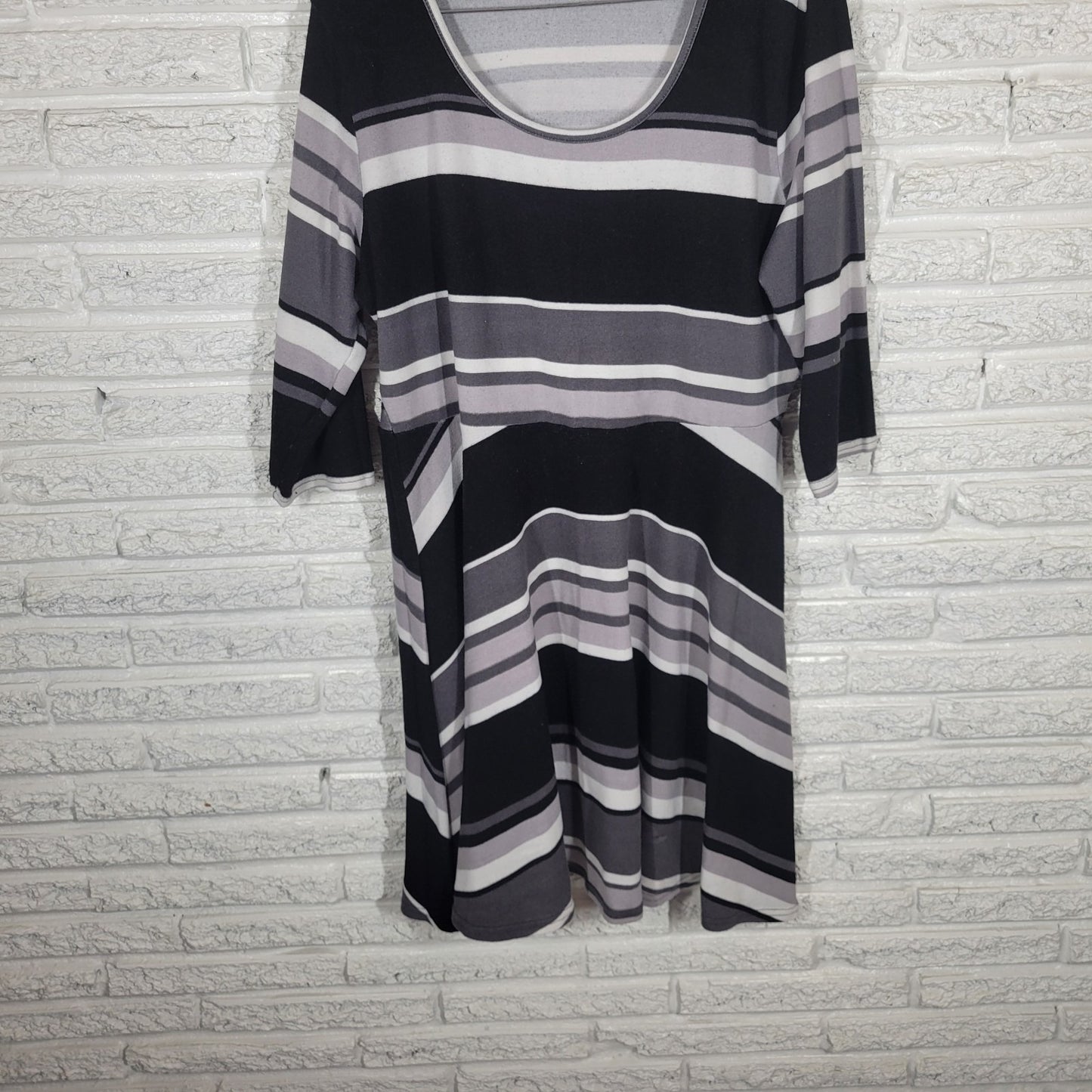 Derek Heart Womens Dress 2X Plus Sweater Mini Black Gray Stripe Comfy Poly Blend