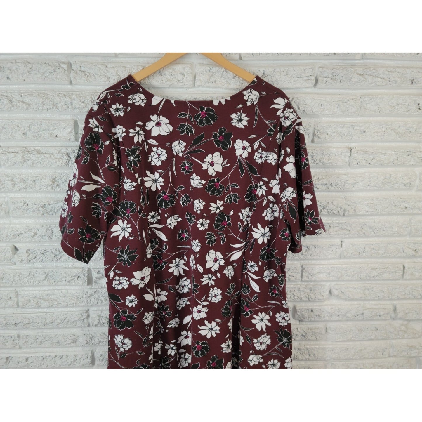 Jessica London Womens Dress 28W Plus Short Sleeve Casual Burgundy Floral Casual