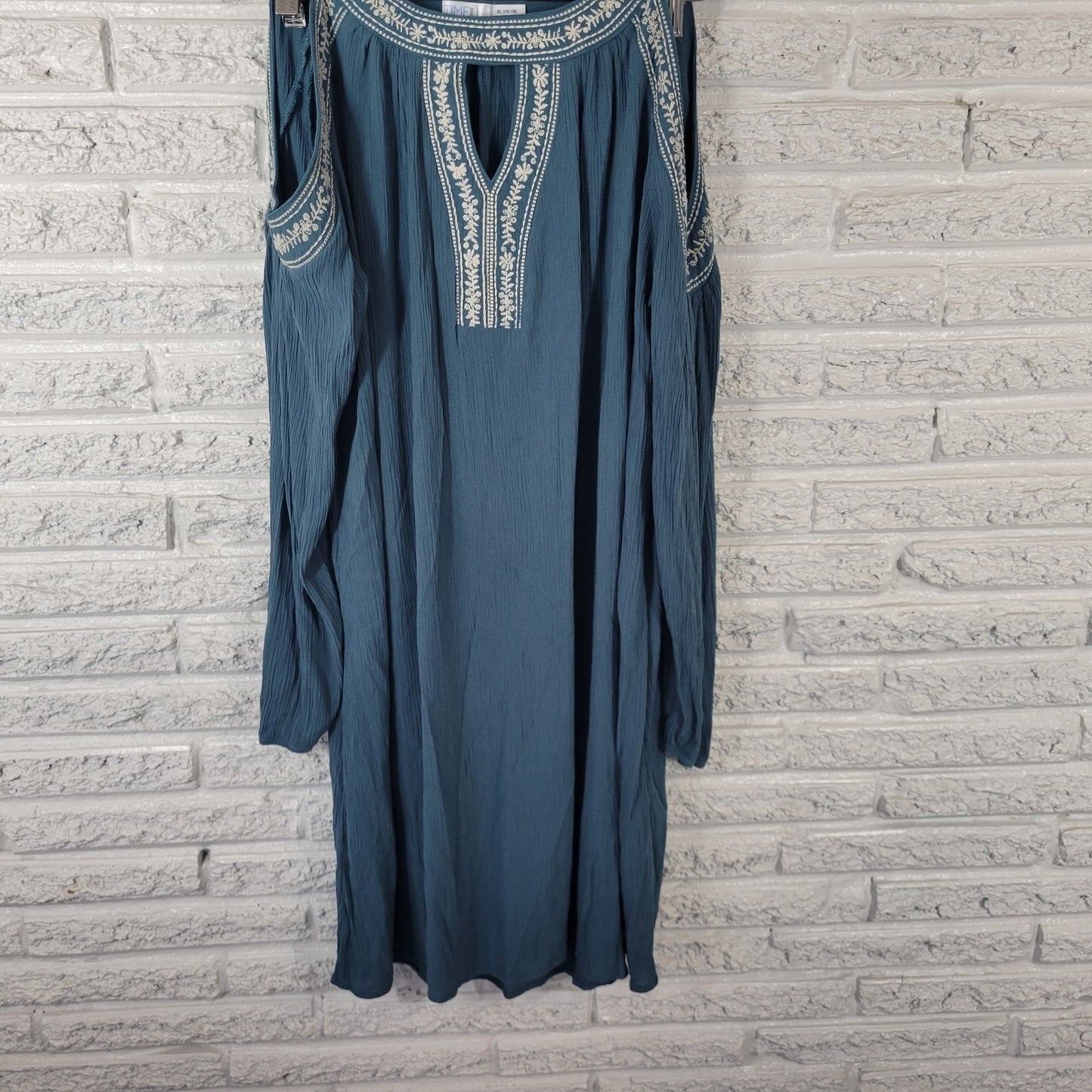Time Tru Womens Dress Extra Large Mini Cold Shoulder Blue Embroidered Crinkle