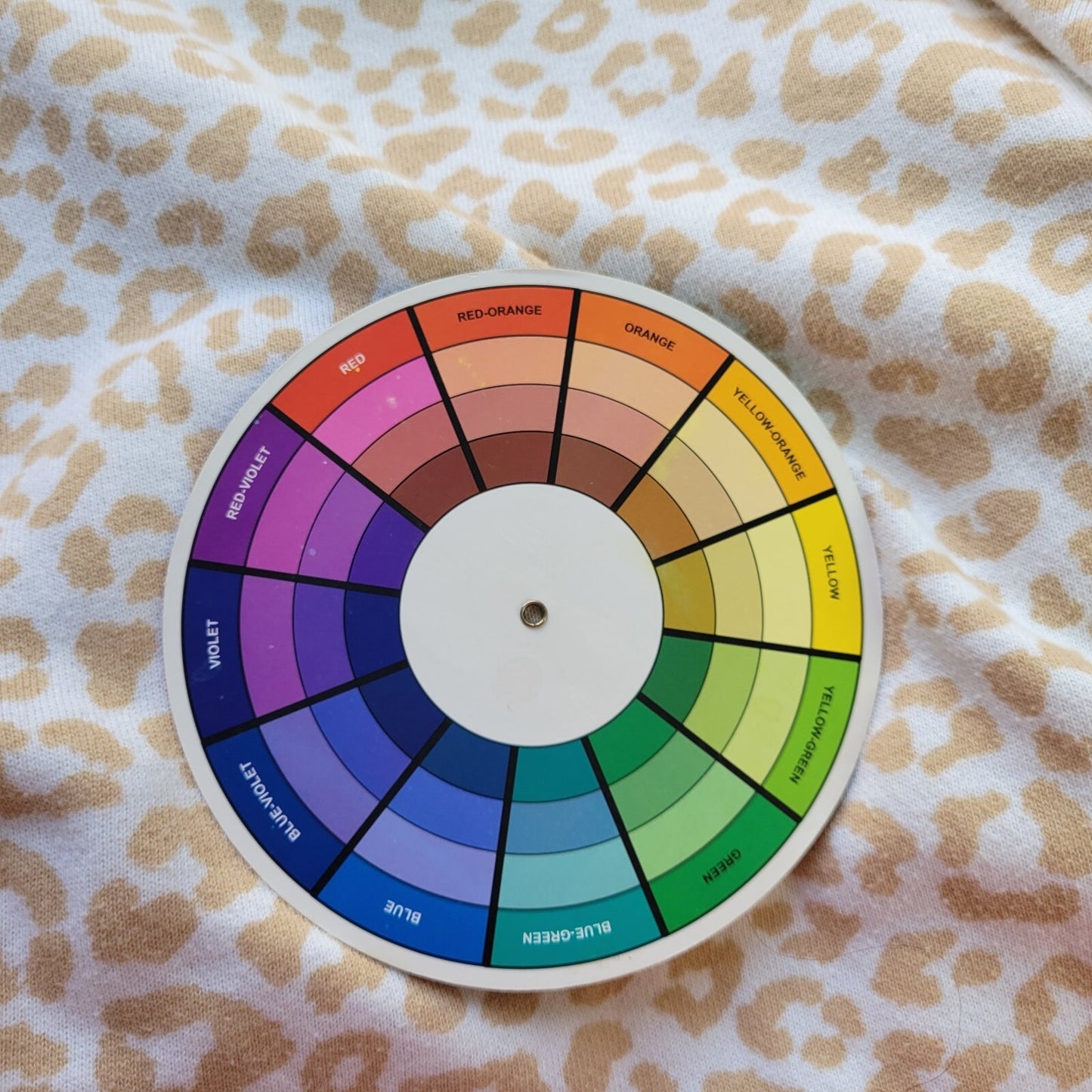 Time Tru Womens Sweatshirt XXXL 22 Plus Beige White Animal Print Cotton Blend