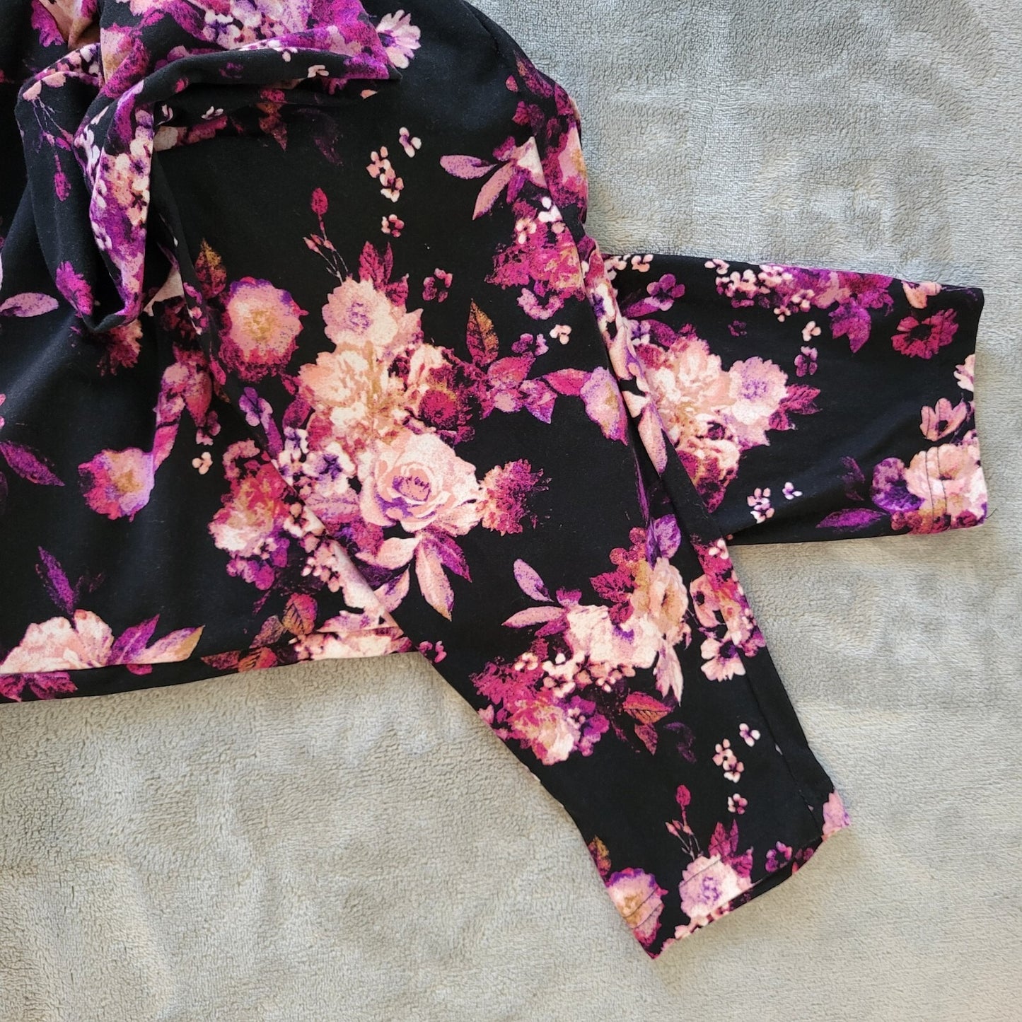 Terra Sky Womens Leggings 2X 20W 22W Pull On Purple Black Floral Lightweight
