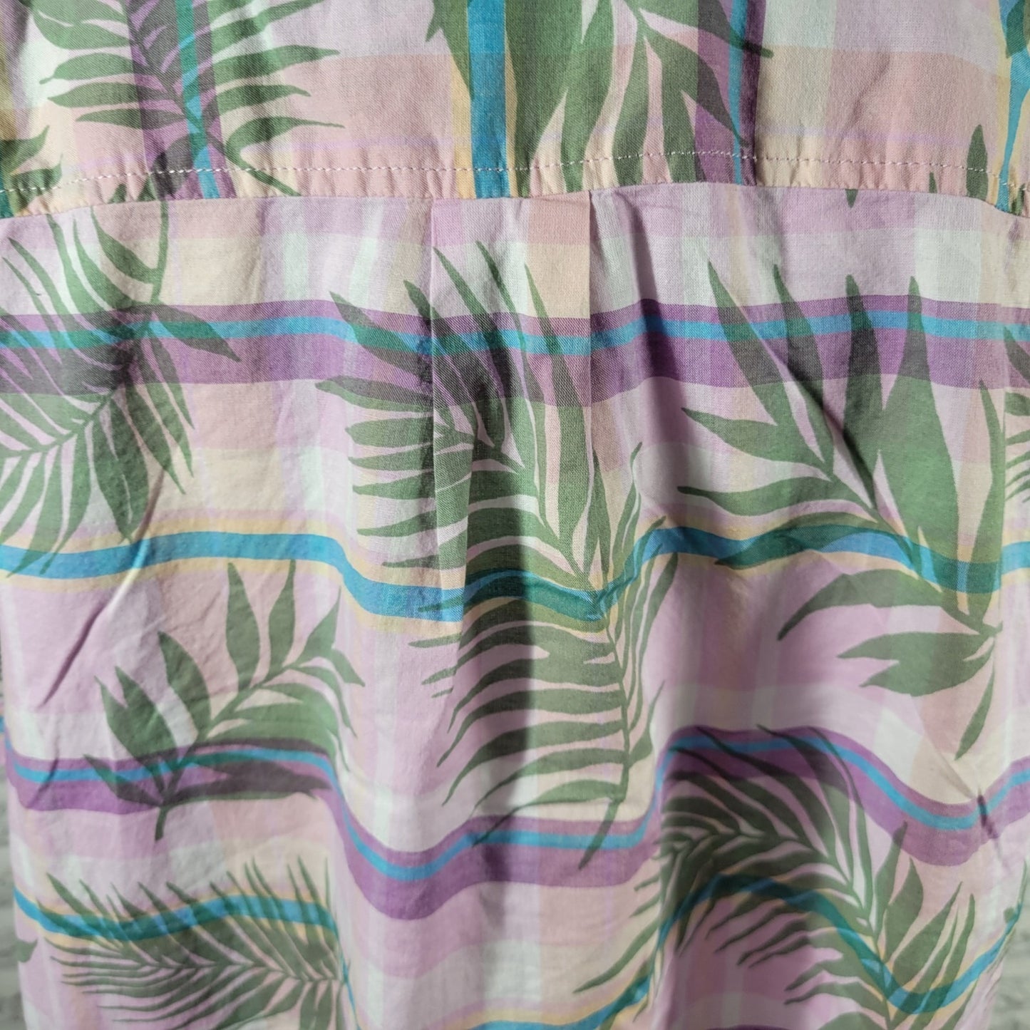 Lands End Women's Plus Size 1X Lavender Floral Cotton Button Front Short Sleeve