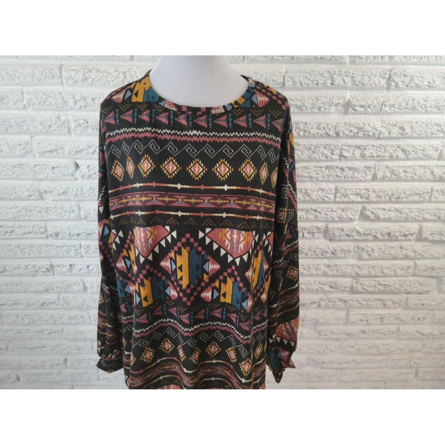 Mint Pineapple Womens Top 3XL Plus Tunic Tribal Black Geometric Fitted Sleeve