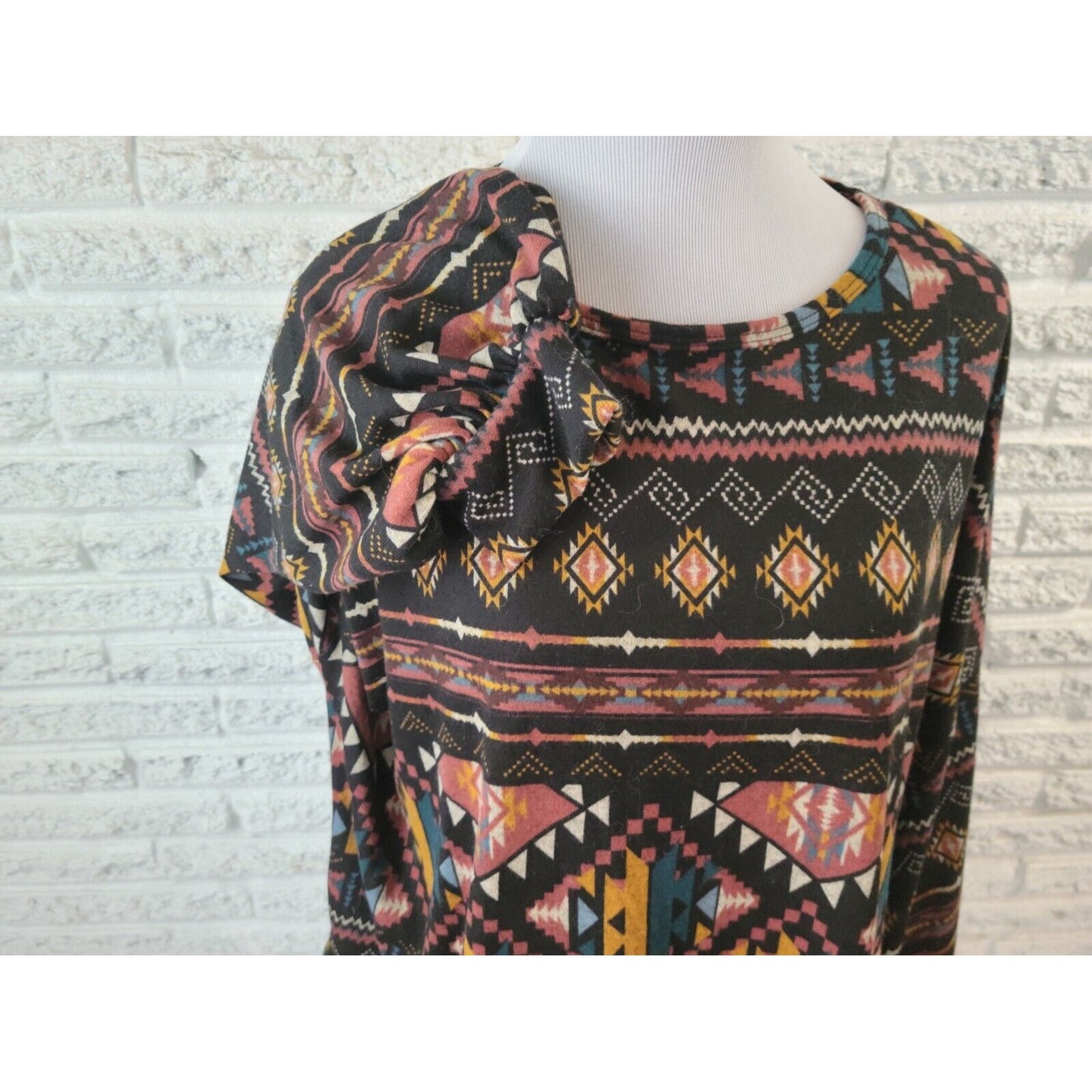 Mint Pineapple Womens Top 3XL Plus Tunic Tribal Black Geometric Fitted Sleeve