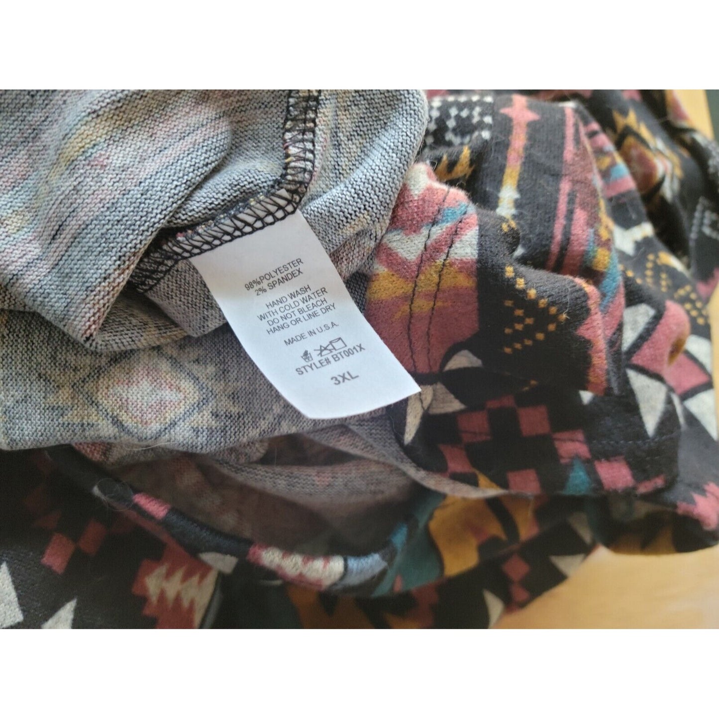 Mint Pineapple Womens Top 3XL Plus Tunic Tribal Black Geometric Fitted Sleeve