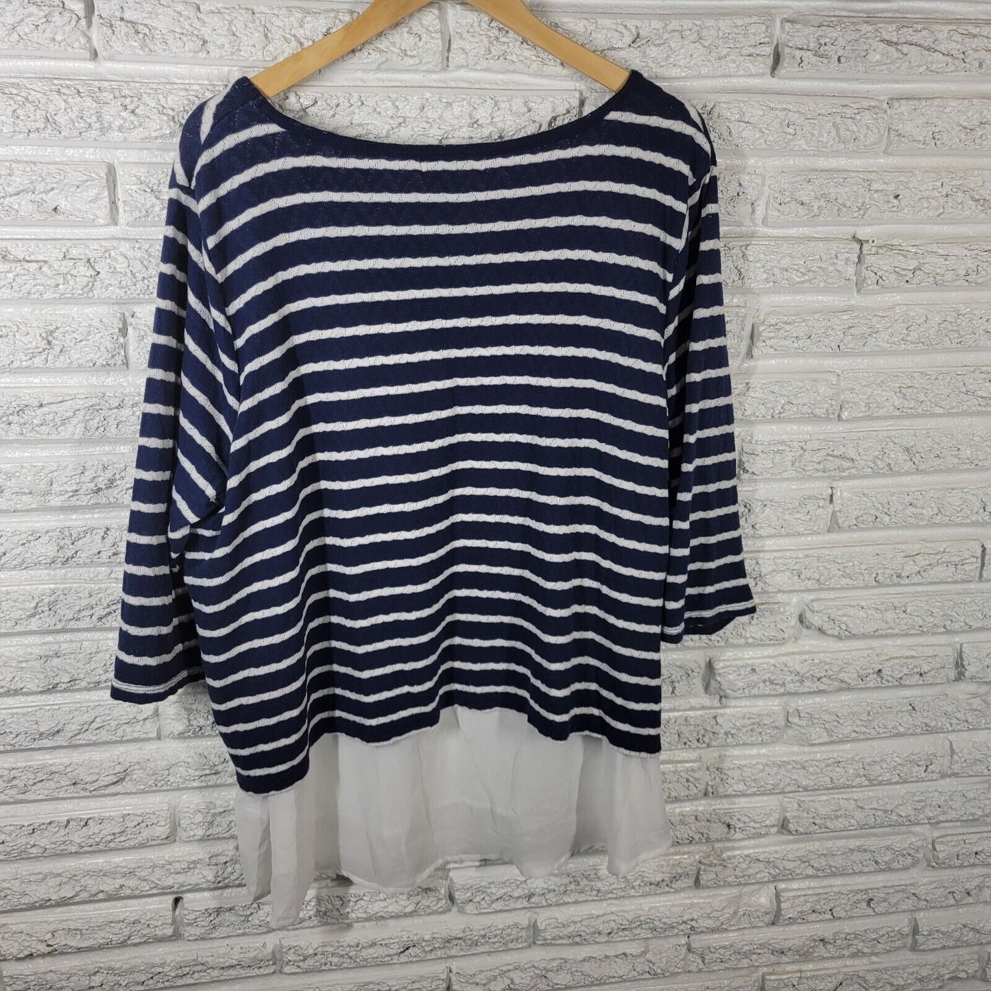 Liz Claiborne Womens Top 3X Plus Knit 3/4 Sleeve Blue Stripe Chiffon Hem Lined